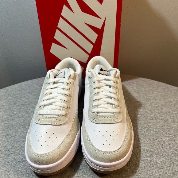 Nike Court Vintage PRM White/Metallic Copper Women’s Size 8 CW1067-102 - Picture 3 of 11
